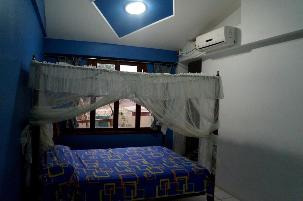 Hostal Monte Libano Puerto López Værelse billede