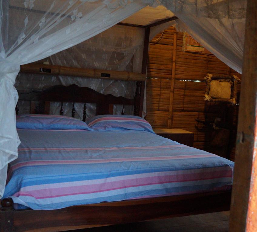 Hostal Monte Libano Puerto López Værelse billede